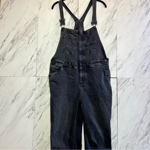 H&M Broken In Skinny Black Denim Overalls SZ 14 - Picture 2 of 9